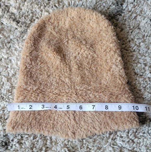 Madewell Wool Beanie - Picture 2 of 5